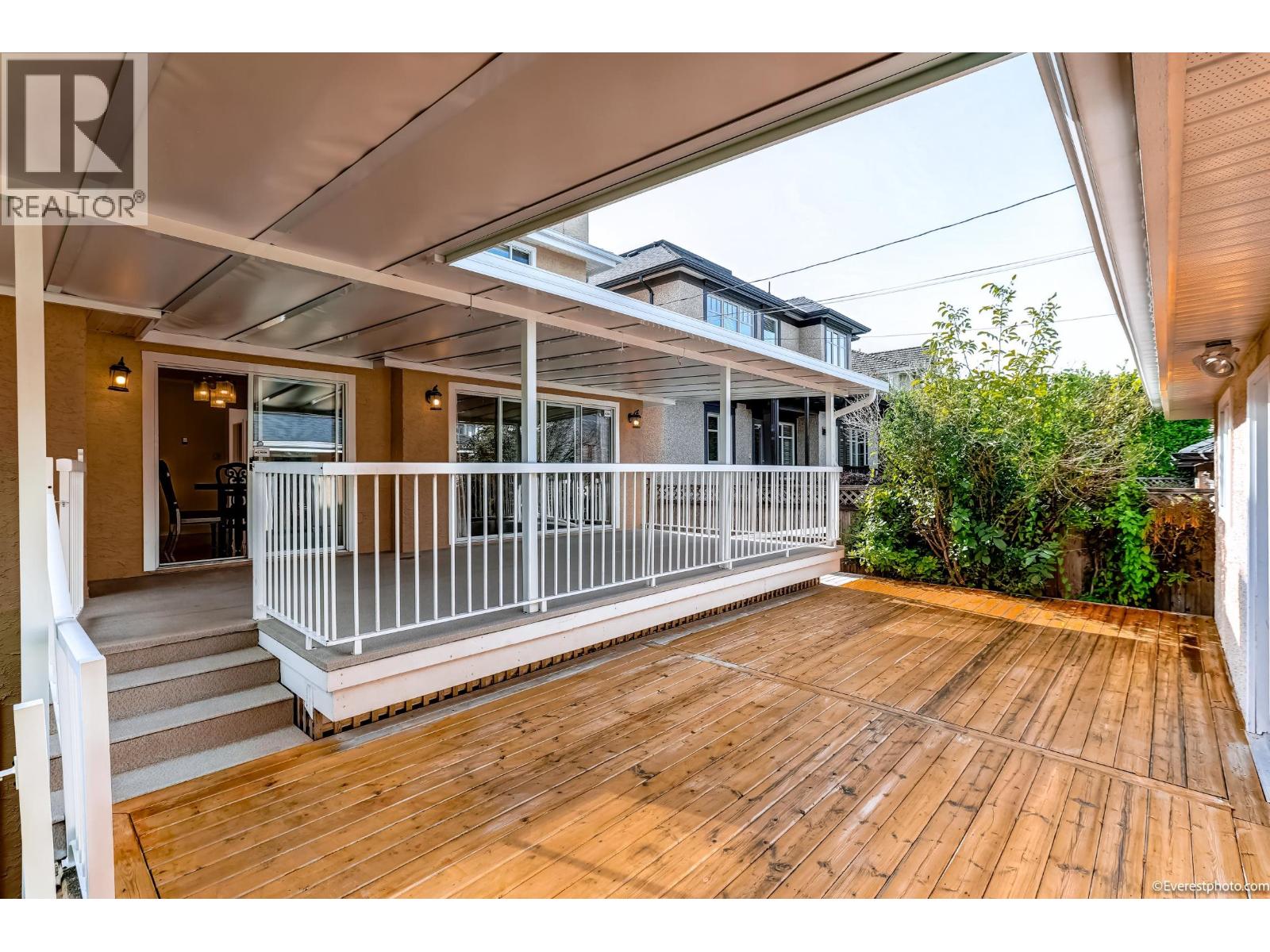 2403 W 20th Avenue, Vancouver, British Columbia  V6L 1G6 - Photo 37 - R3056516