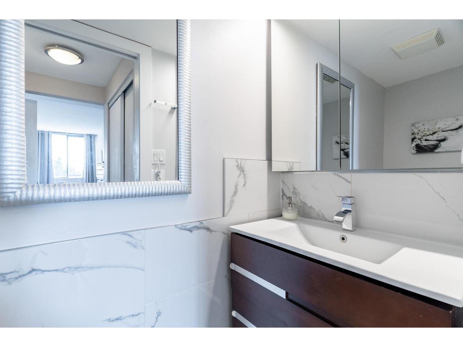 405 1480 Foster Street, White Rock, British Columbia  V4B 3X7 - Photo 21 - R3055485