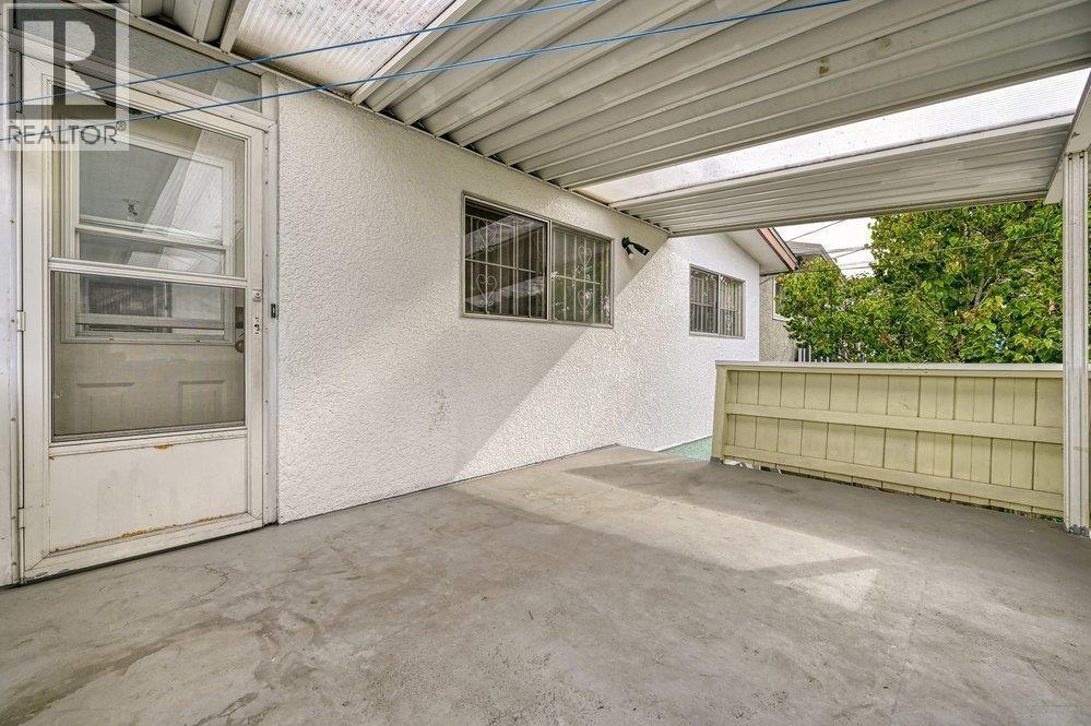 3470 Dundas Street, Vancouver, British Columbia  V5K 1R8 - Photo 11 - R3041675