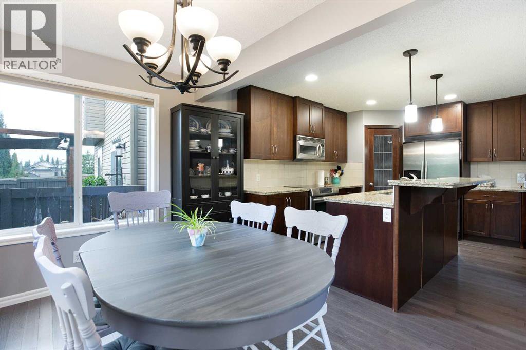 332 New Brighton Place Se, Calgary, Alberta  T2Z 4W6 - Photo 9 - A2253745