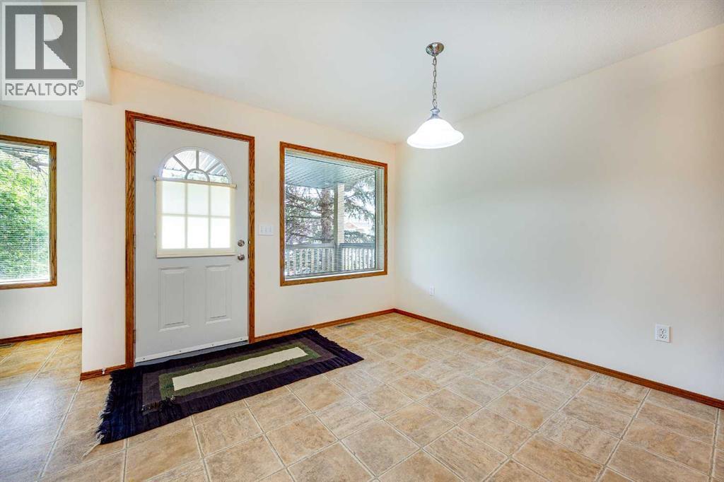 5009 41 Street, Sylvan Lake, Alberta  T4S 1B9 - Photo 11 - A2220532