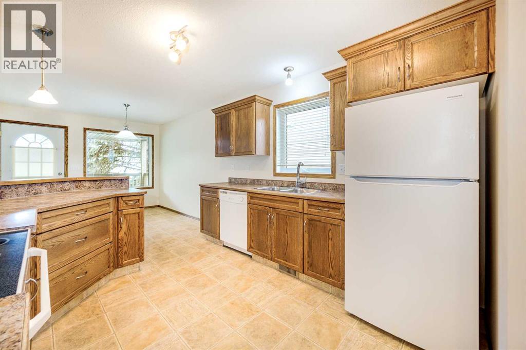 5009 41 Street, Sylvan Lake, Alberta  T4S 1B9 - Photo 23 - A2220532