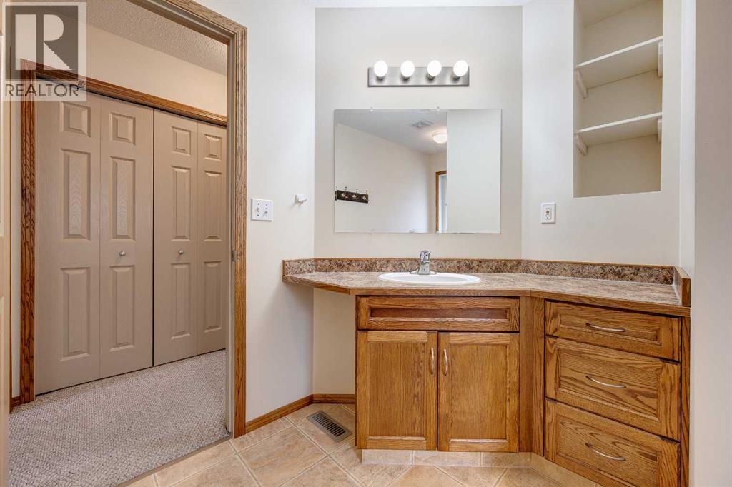 5009 41 Street, Sylvan Lake, Alberta  T4S 1B9 - Photo 34 - A2220532