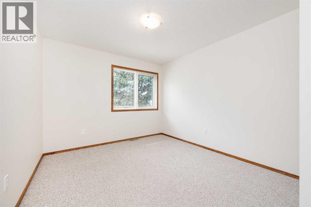5009 41 Street, Sylvan Lake, Alberta  T4S 1B9 - Photo 32 - A2220532