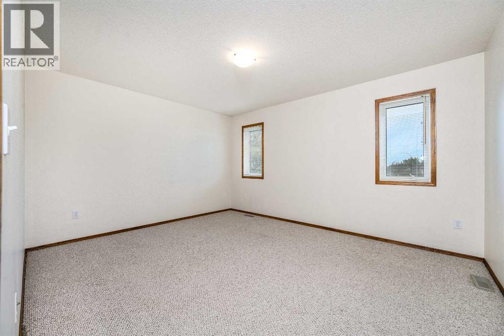 5009 41 Street, Sylvan Lake, Alberta  T4S 1B9 - Photo 30 - A2220532