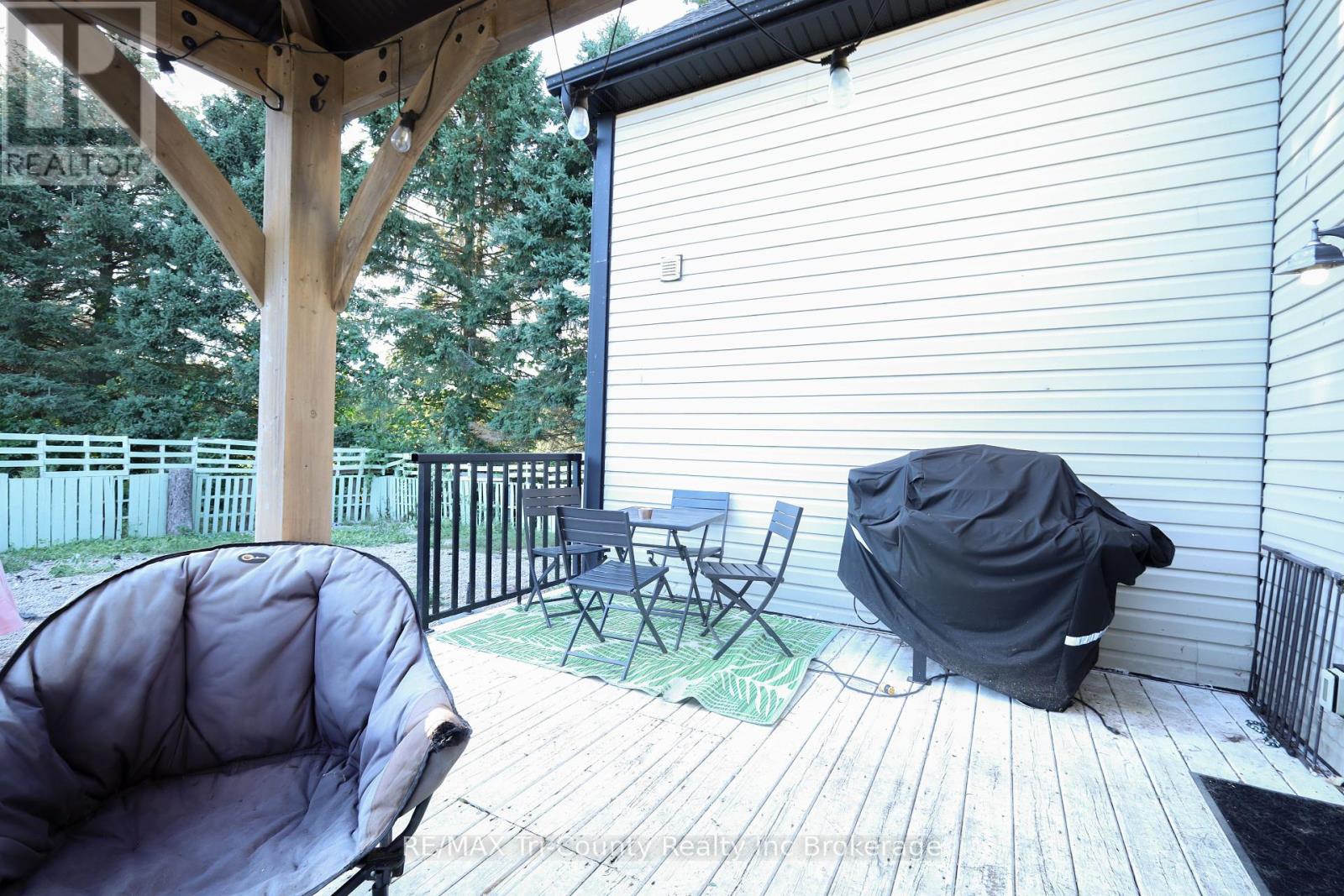 853 Norfolk County 28 Road, Norfolk, Ontario  N0E 1G0 - Photo 15 - X12354762