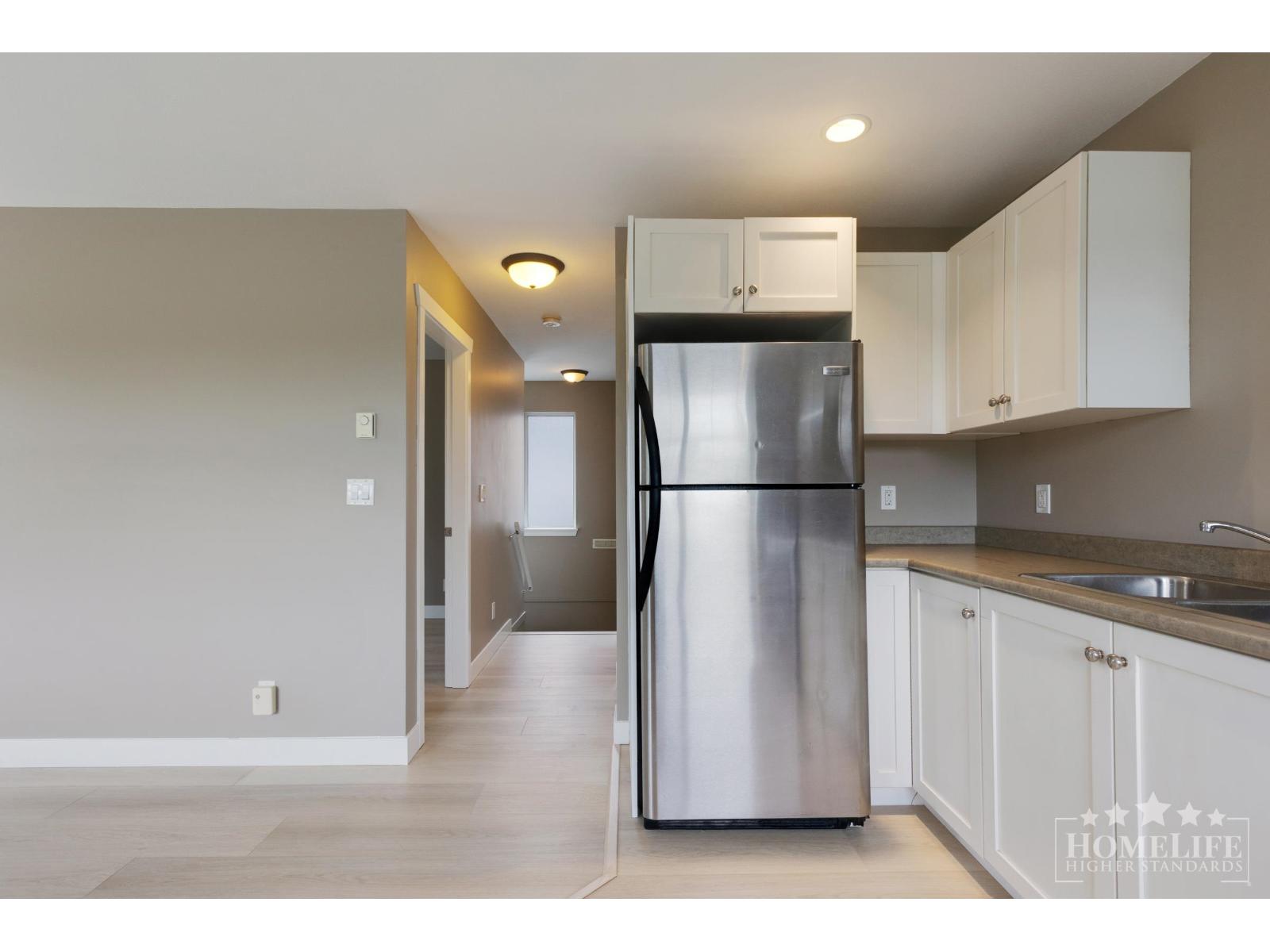 Coach House 18836 67a Avenue, Surrey, British Columbia  V4N 5Z9 - Photo 10 - R3041655