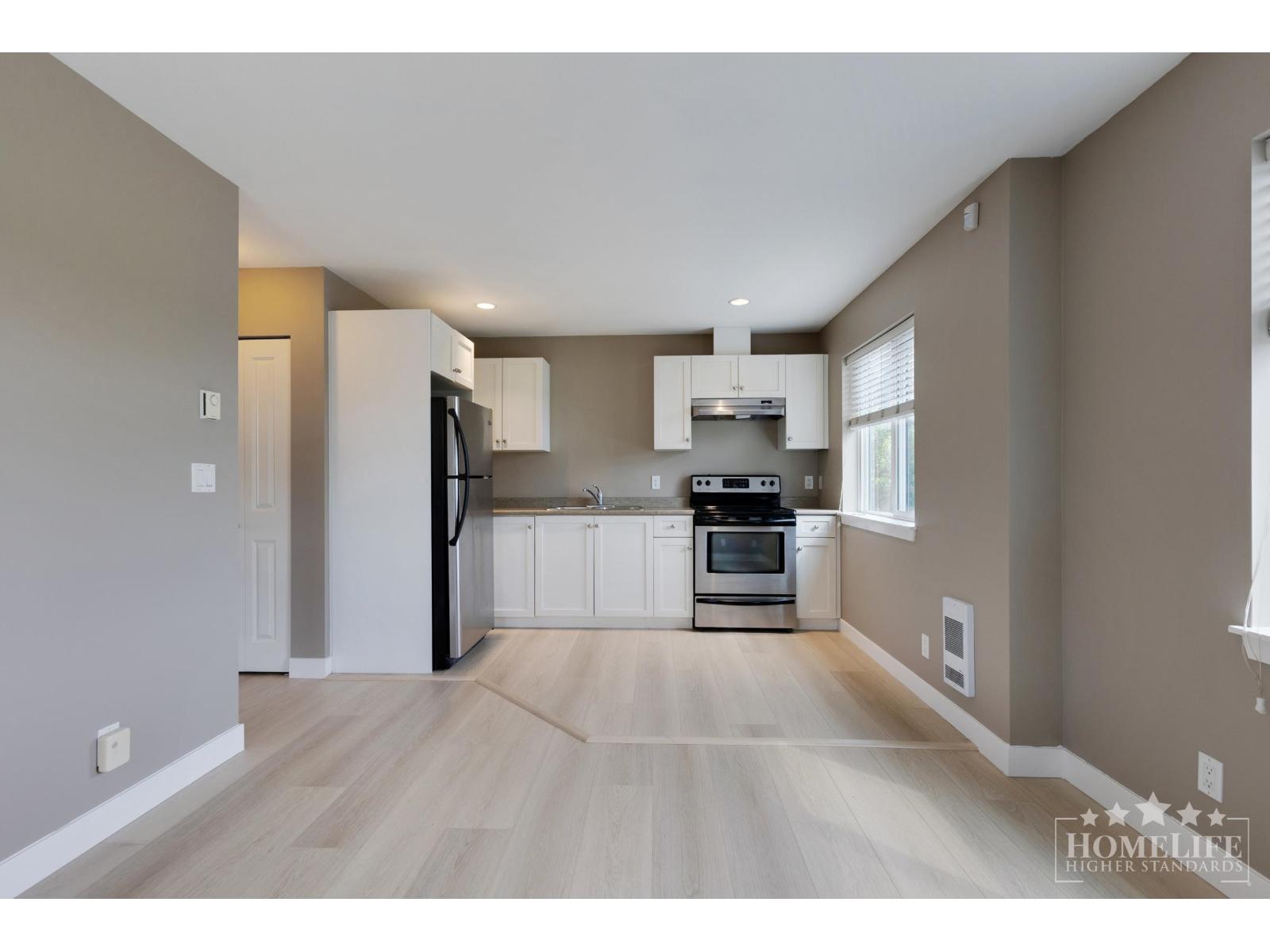 Coach House 18836 67a Avenue, Surrey, British Columbia  V4N 5Z9 - Photo 5 - R3041655