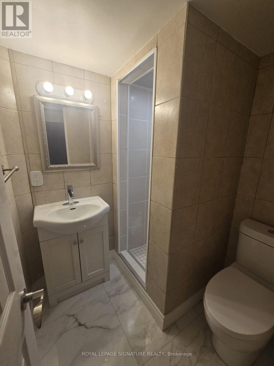 17 Pleasant Avenue, Toronto, Ontario  M2M 1L8 - Photo 26 - C12449838