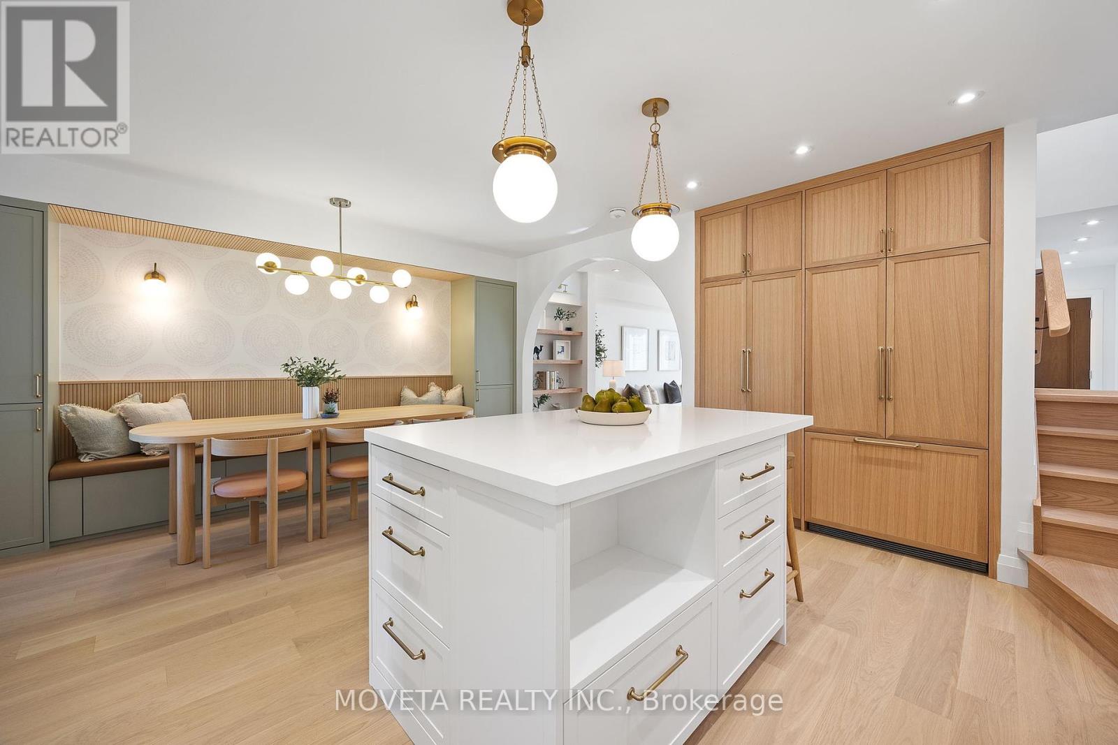 4 Mahoney Avenue, Toronto, Ontario  M6M 2H4 - Photo 17 - W12451043