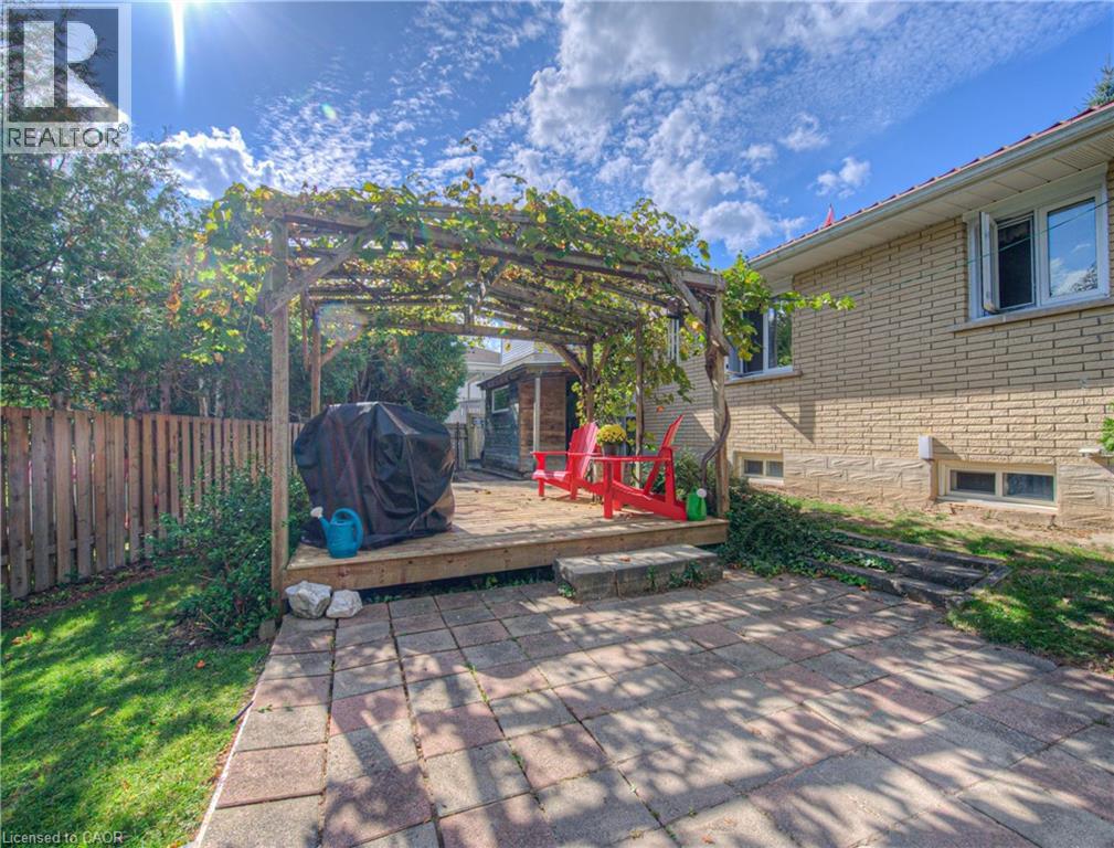 33 Donley Street, Kitchener, Ontario  N2M 3N9 - Photo 8 - 40777429