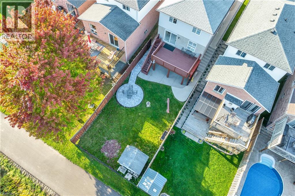 171 Resurrection Drive, Kitchener, Ontario  N2N 3H1 - Photo 40 - 40777225