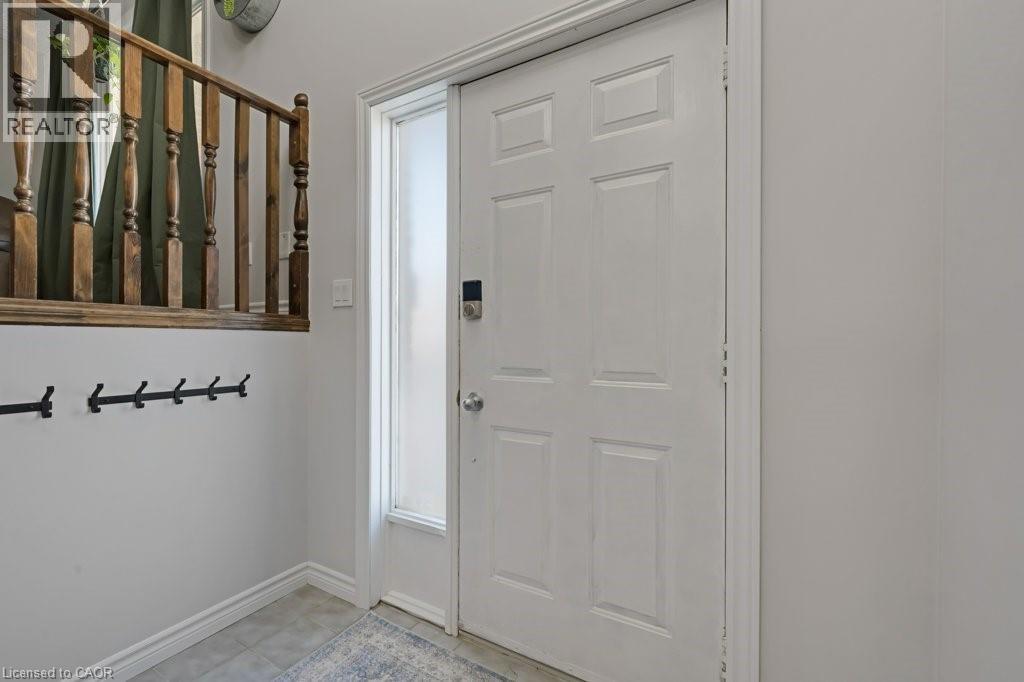 233 Scott Road, Cambridge, Ontario  N3C 3K6 - Photo 3 - 40776956