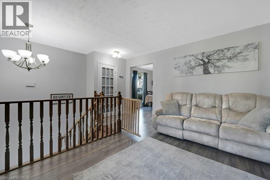 233 Scott Road, Cambridge, Ontario  N3C 3K6 - Photo 7 - 40776956