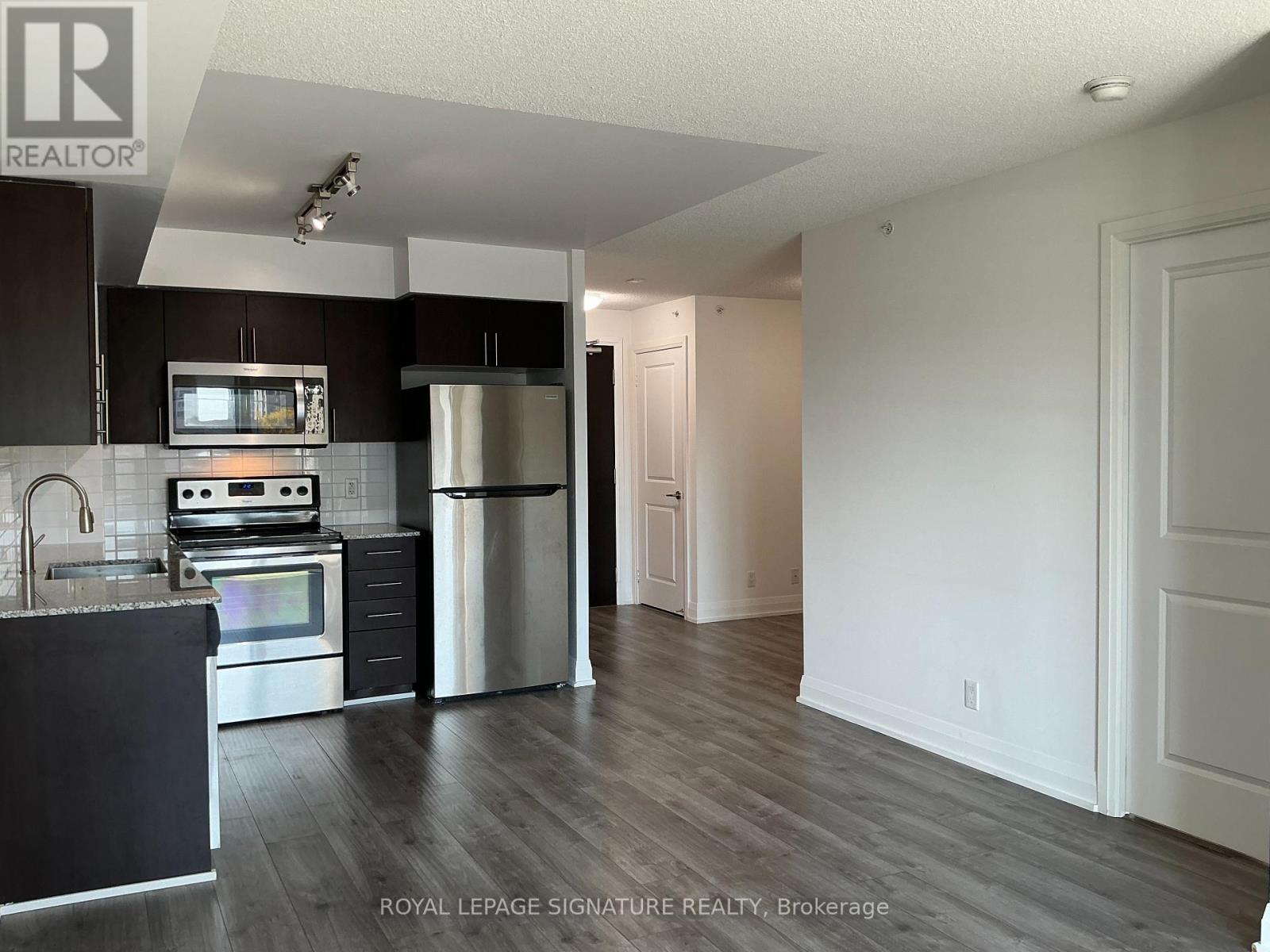 306 - 372 Hwy 7 E, Richmond Hill, Ontario  L4B 0C6 - Photo 13 - N12447478