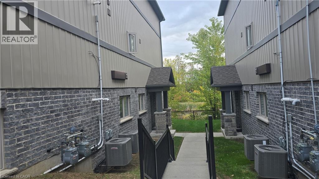 115 South Creek Drive Unit# 15d, Kitchener, Ontario  N2P 0H2 - Photo 3 - 40771890