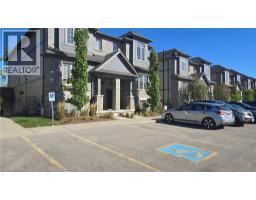115 SOUTH CREEK Drive Unit# 15D, Kitchener, Ontario