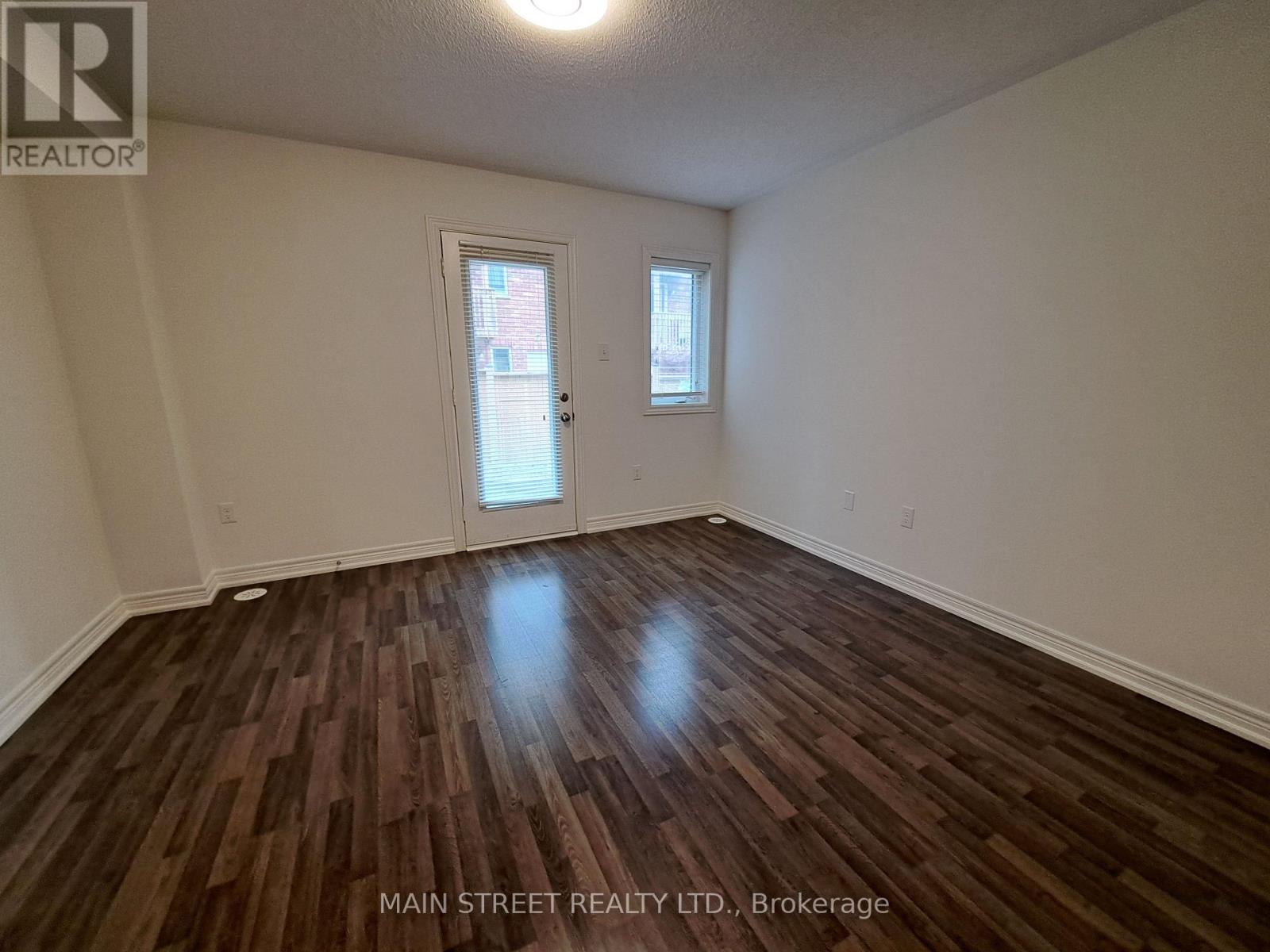 7 Roy Grove Way, Markham, Ontario  L6E 0T6 - Photo 6 - N12350761