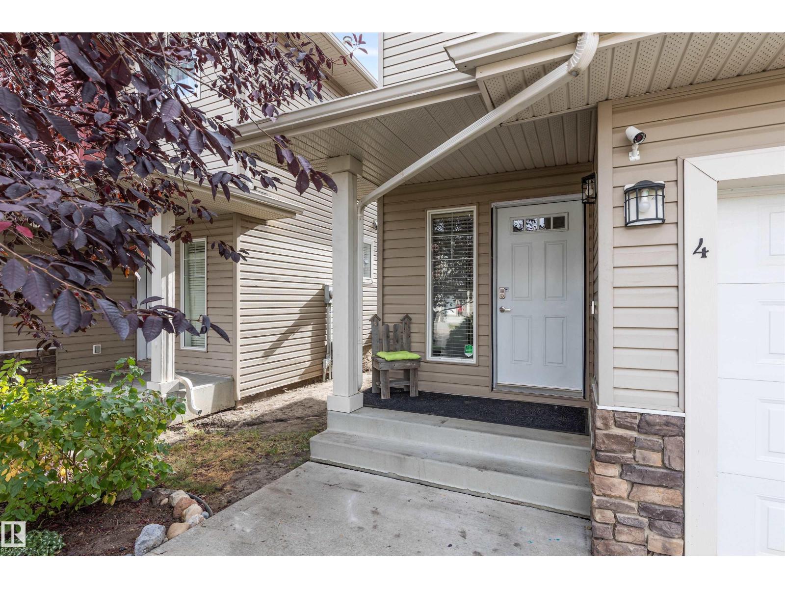 #4 15151 43 St Nw, Edmonton, Alberta  T5Y 0L3 - Photo 2 - E4461269