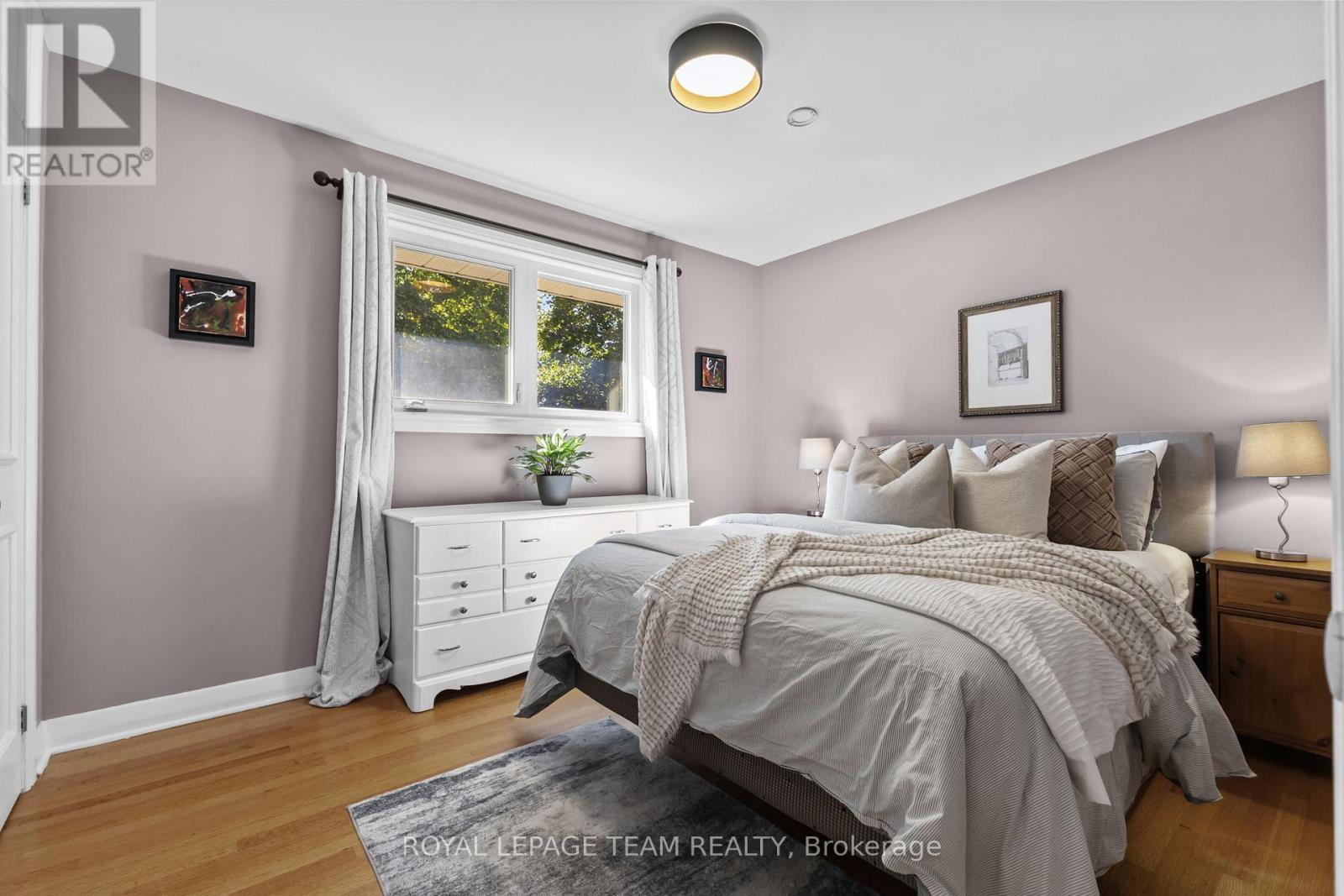 937 Kingsmere Avenue, Ottawa, Ontario  K2A 3K2 - Photo 18 - X12451080