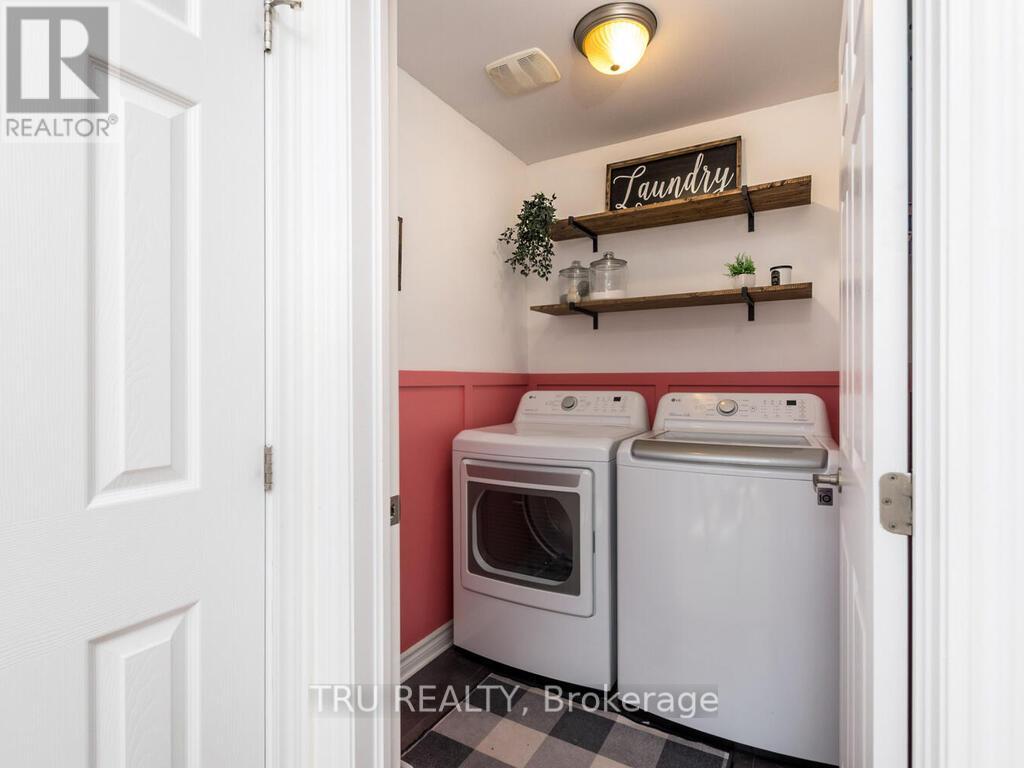 2757 Grand Canal Street, Ottawa, Ontario  K2J 0S7 - Photo 29 - X12451089