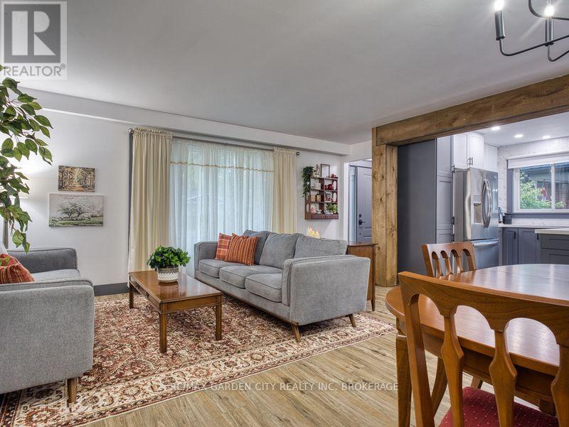 17 Regent Drive, St. Catharines, Ontario  L2M 3L6 - Photo 16 - X12451048