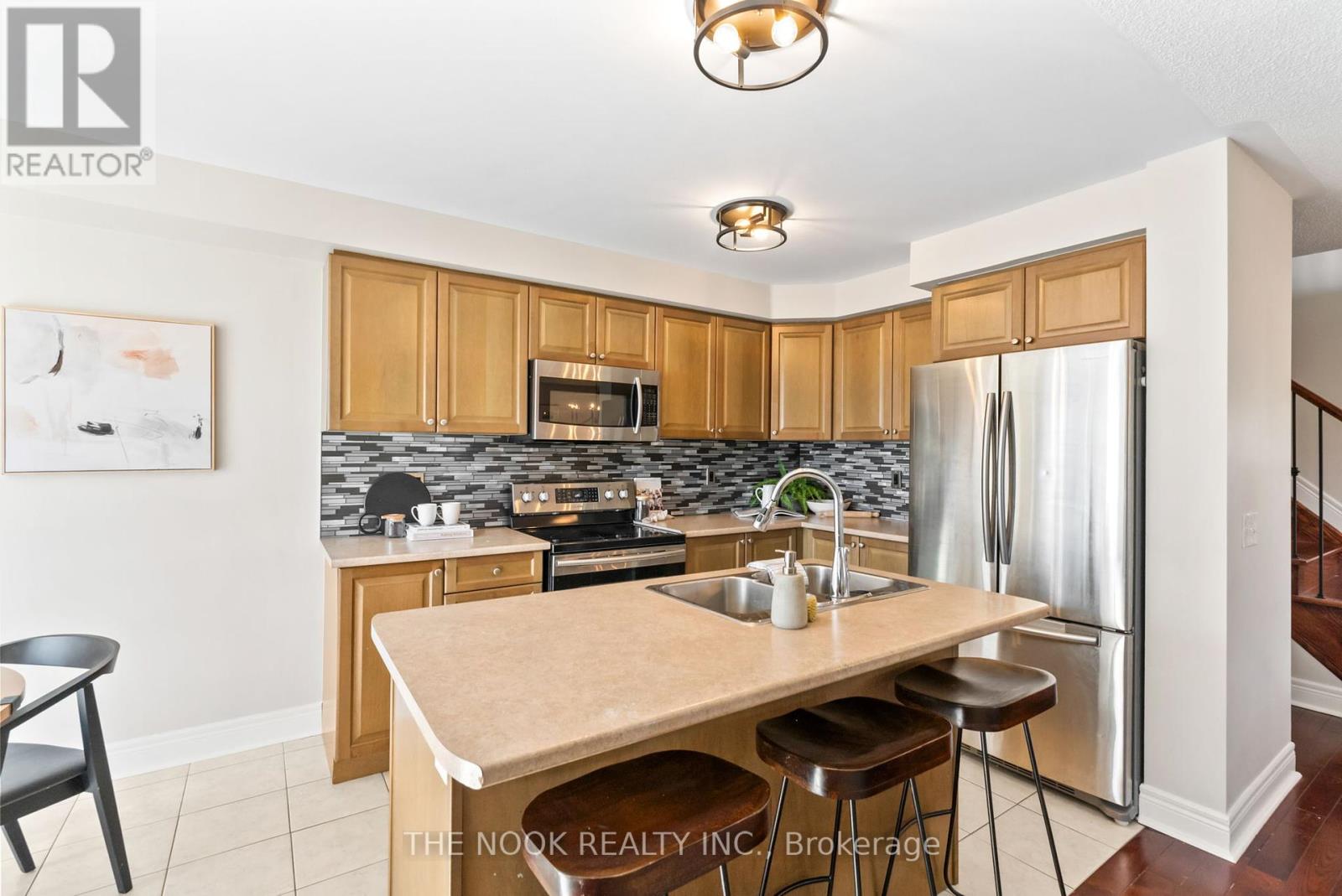 93 Dewell Crescent, Clarington, Ontario  L1E 0B8 - Photo 14 - E12451090