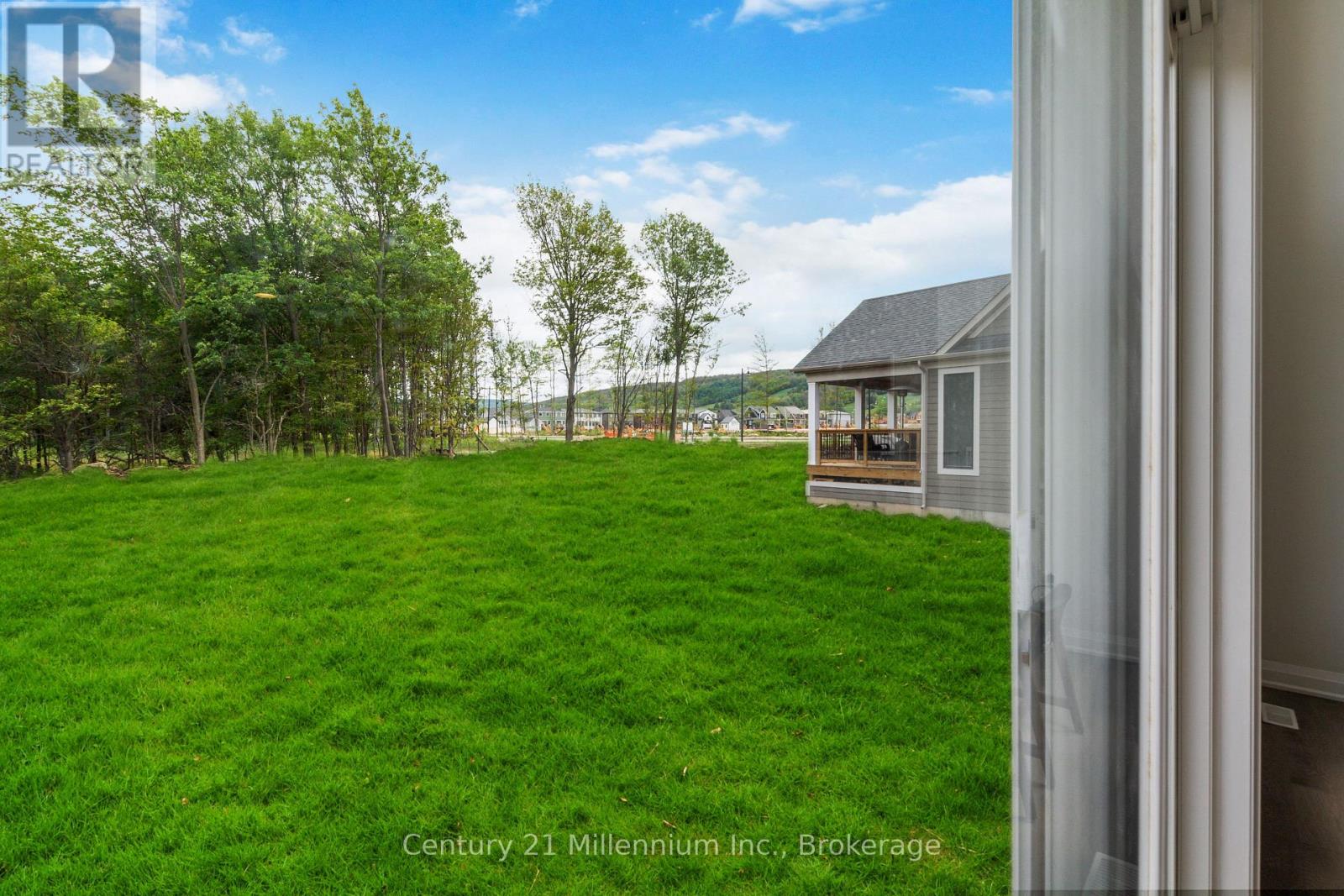 115 Stillwater Crescent, Blue Mountains, Ontario  L9Y 4W1 - Photo 44 - X12406971