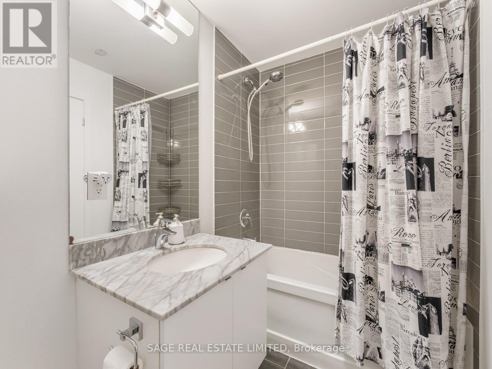 2601 - 150 East Liberty Street E, Toronto, Ontario  M6K 3R5 - Photo 28 - C12451082