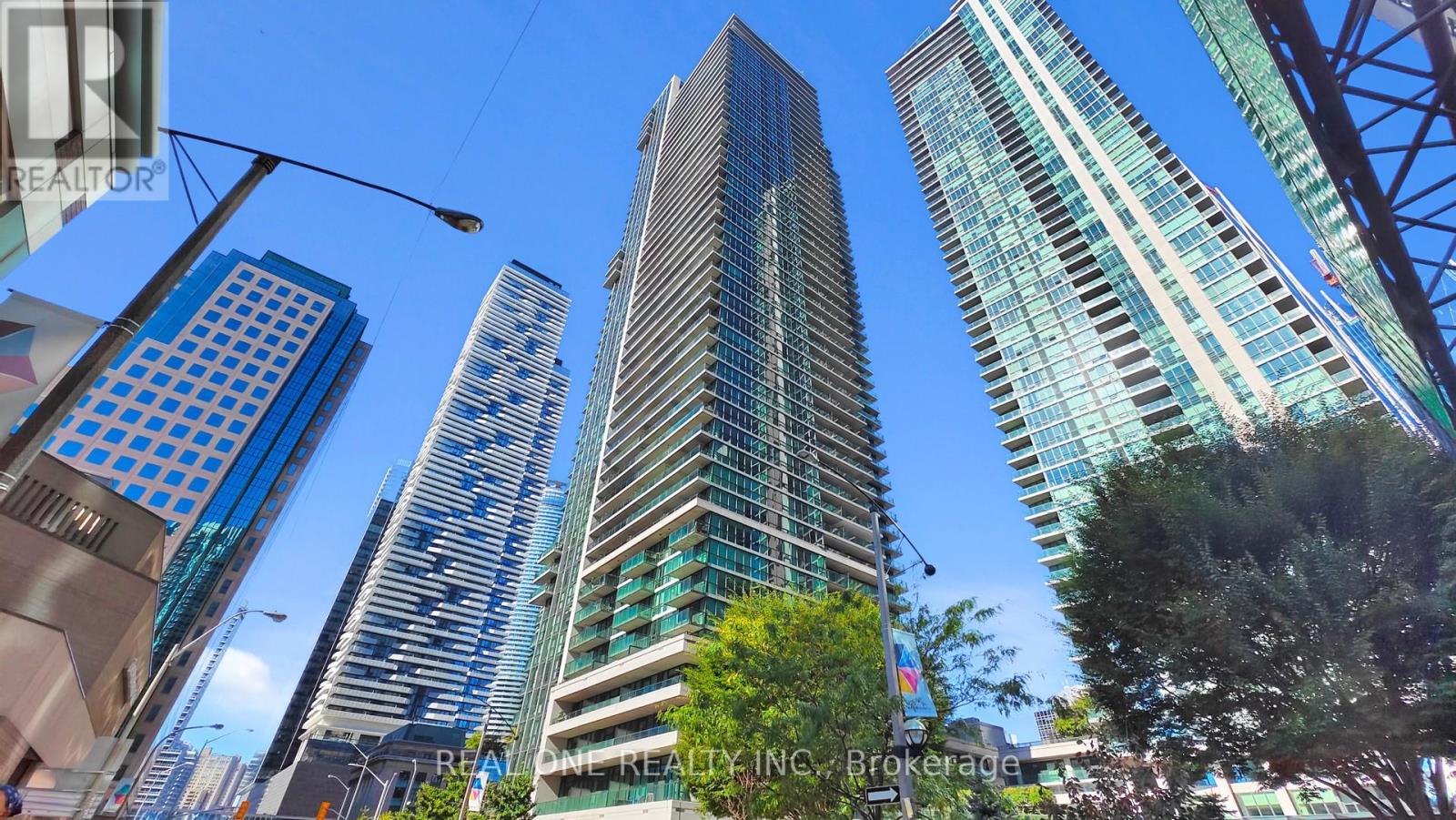 1708 - 33 Bay Street, Toronto, Ontario  M5J 2Z3 - Photo 49 - C12451085