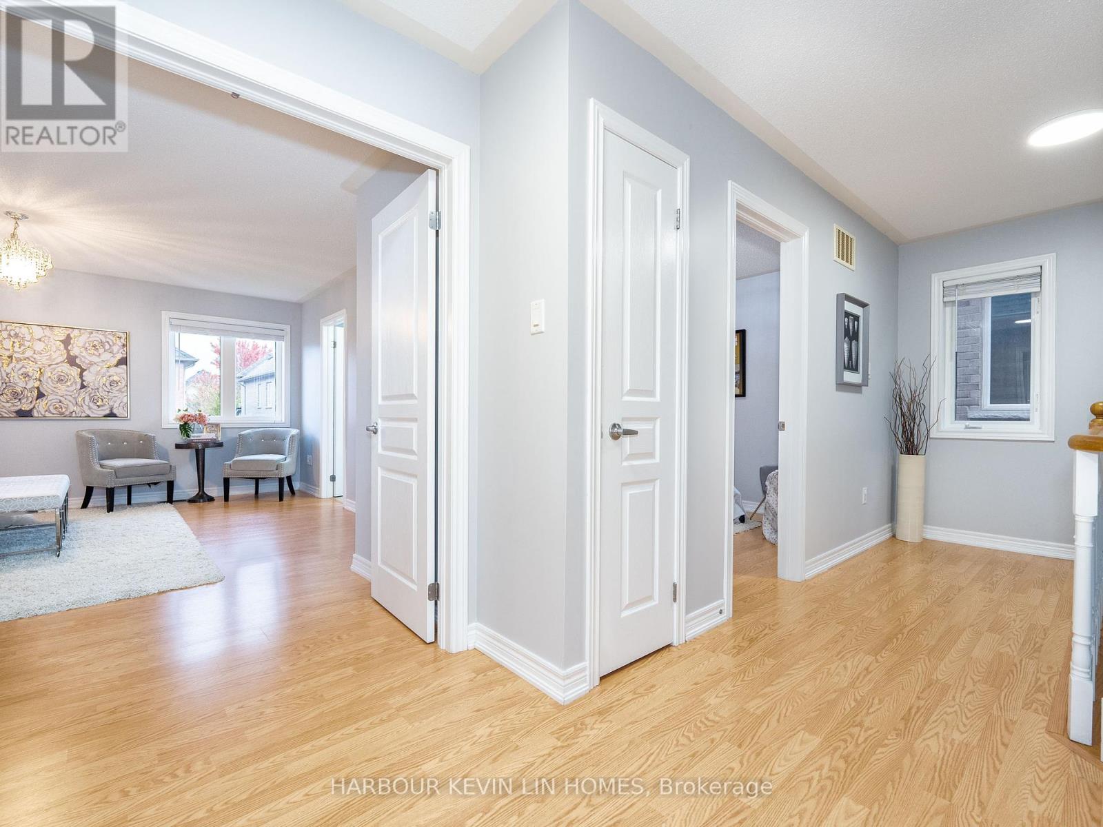 60 Seiffer Crescent, Richmond Hill, Ontario  L4E 0J2 - Photo 23 - N12451061