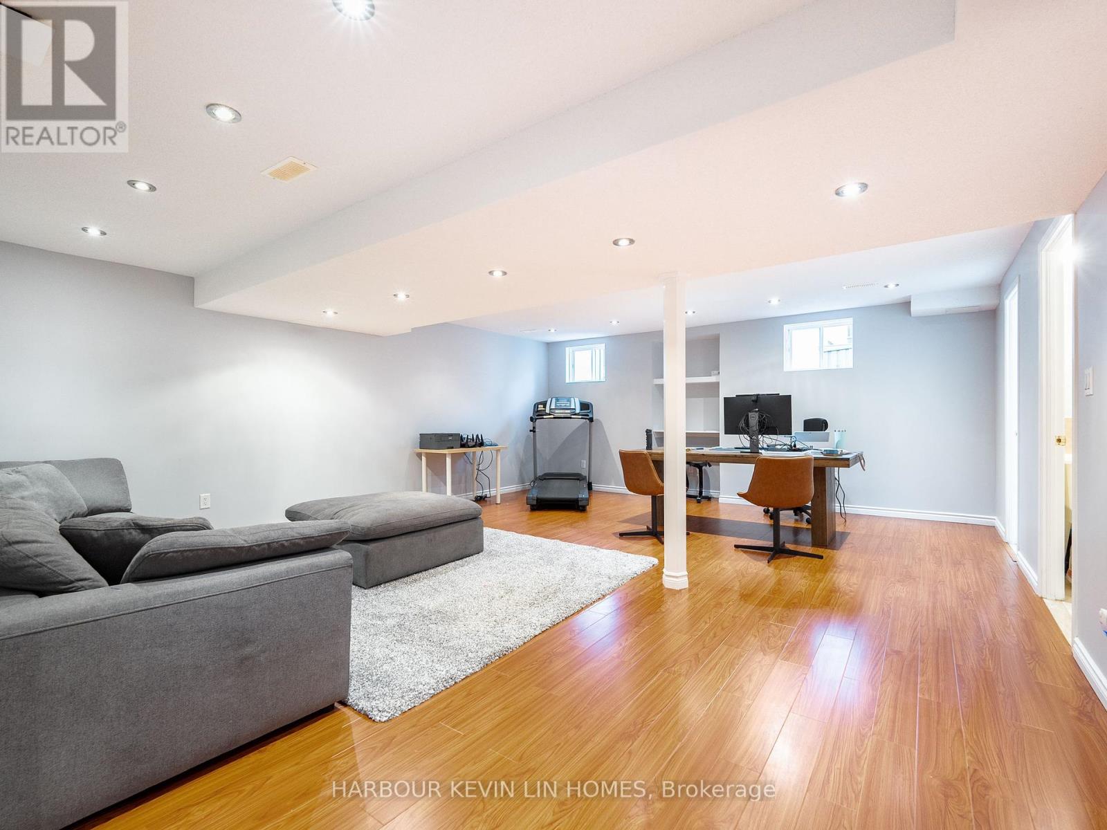 60 Seiffer Crescent, Richmond Hill, Ontario  L4E 0J2 - Photo 32 - N12451061