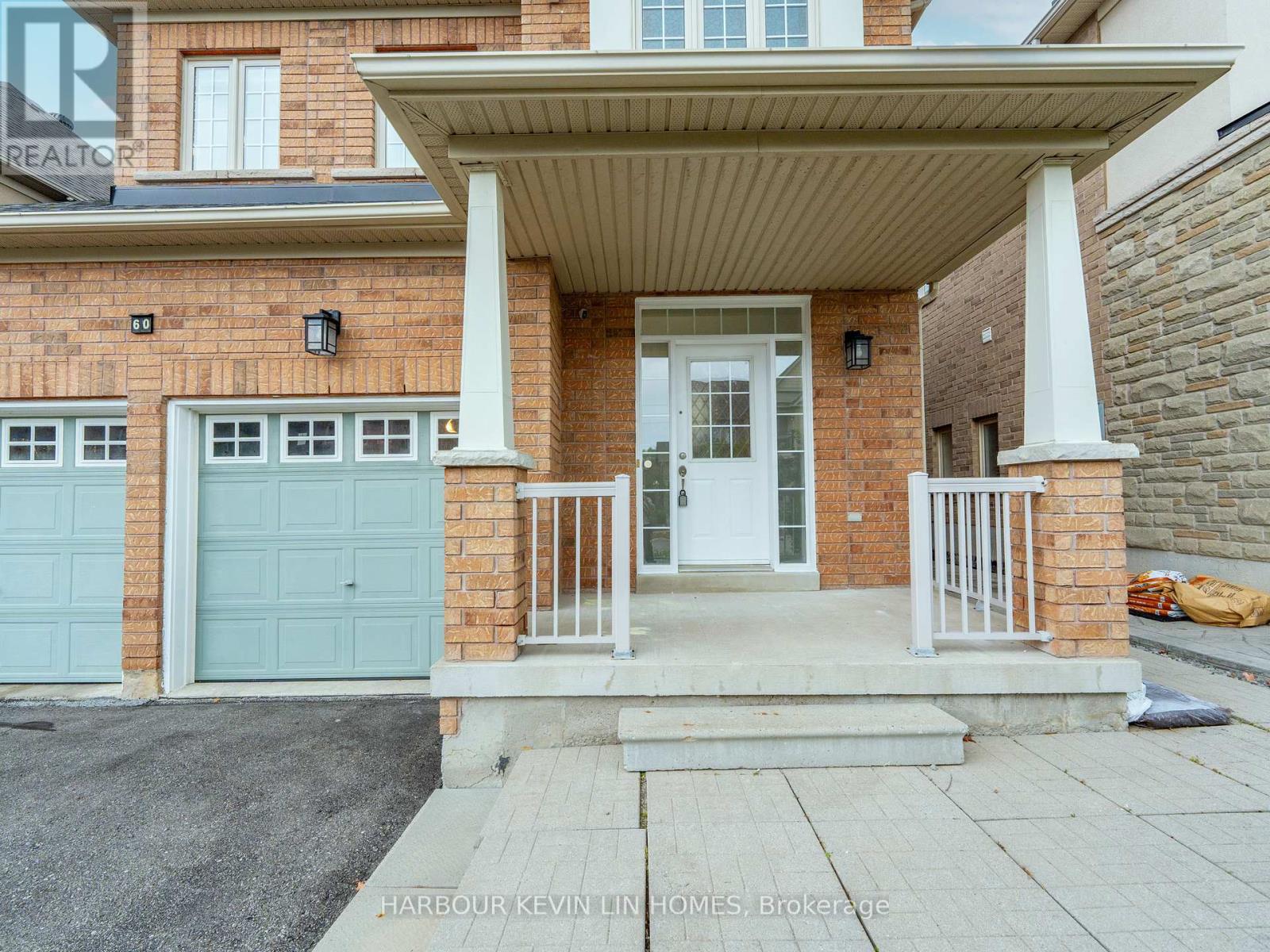 60 Seiffer Crescent, Richmond Hill, Ontario  L4E 0J2 - Photo 4 - N12451061