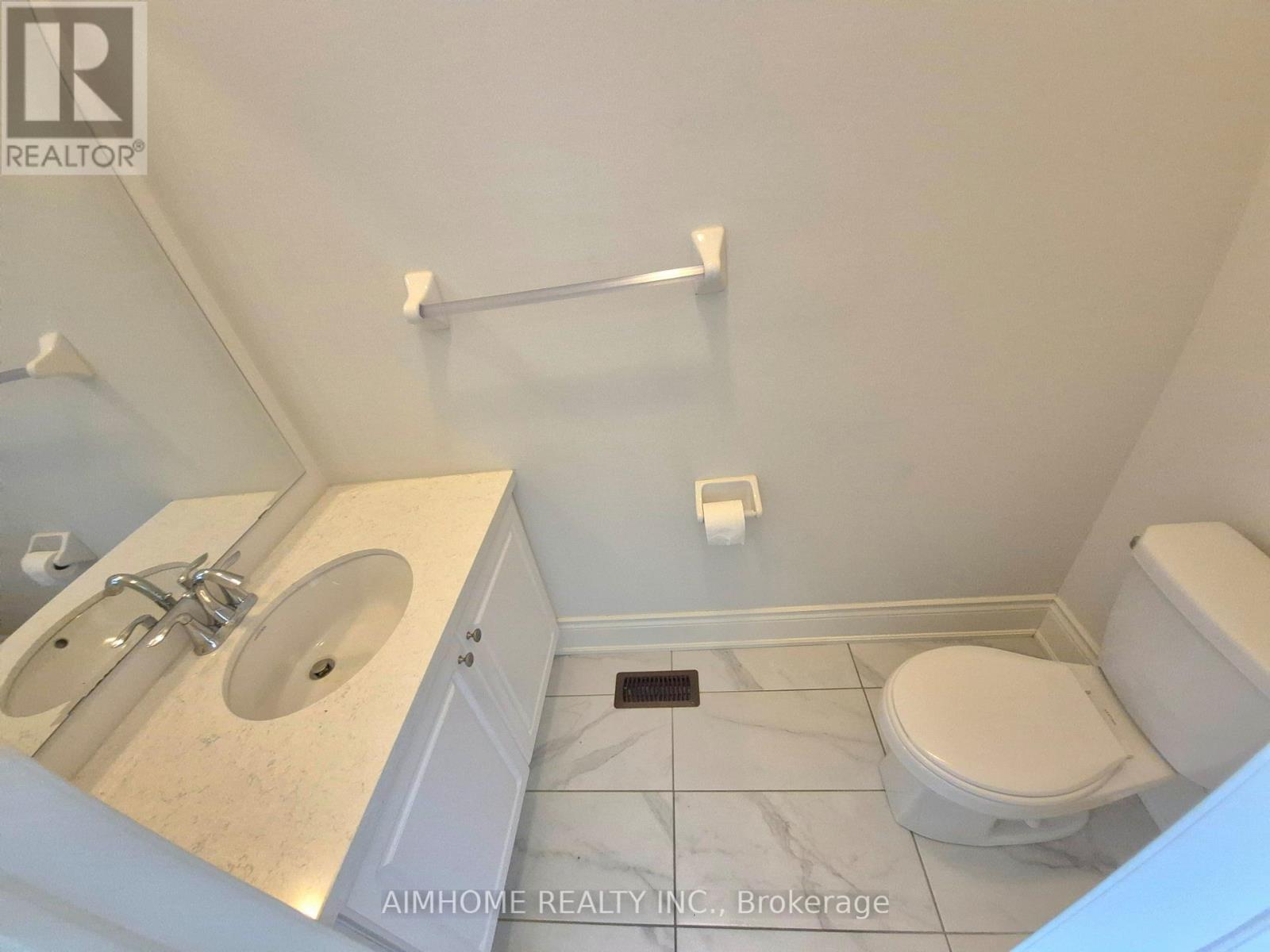 3192 Meadow Marsh Crescent, Oakville, Ontario  L6H 0T2 - Photo 17 - W12451056