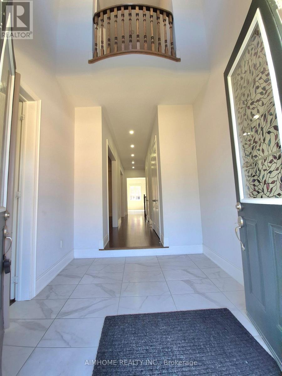 3192 Meadow Marsh Crescent, Oakville, Ontario  L6H 0T2 - Photo 18 - W12451056