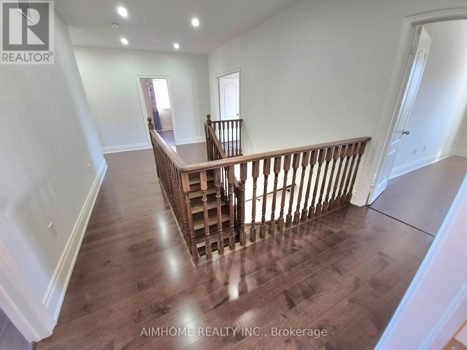 3192 Meadow Marsh Crescent, Oakville, Ontario  L6H 0T2 - Photo 20 - W12451056