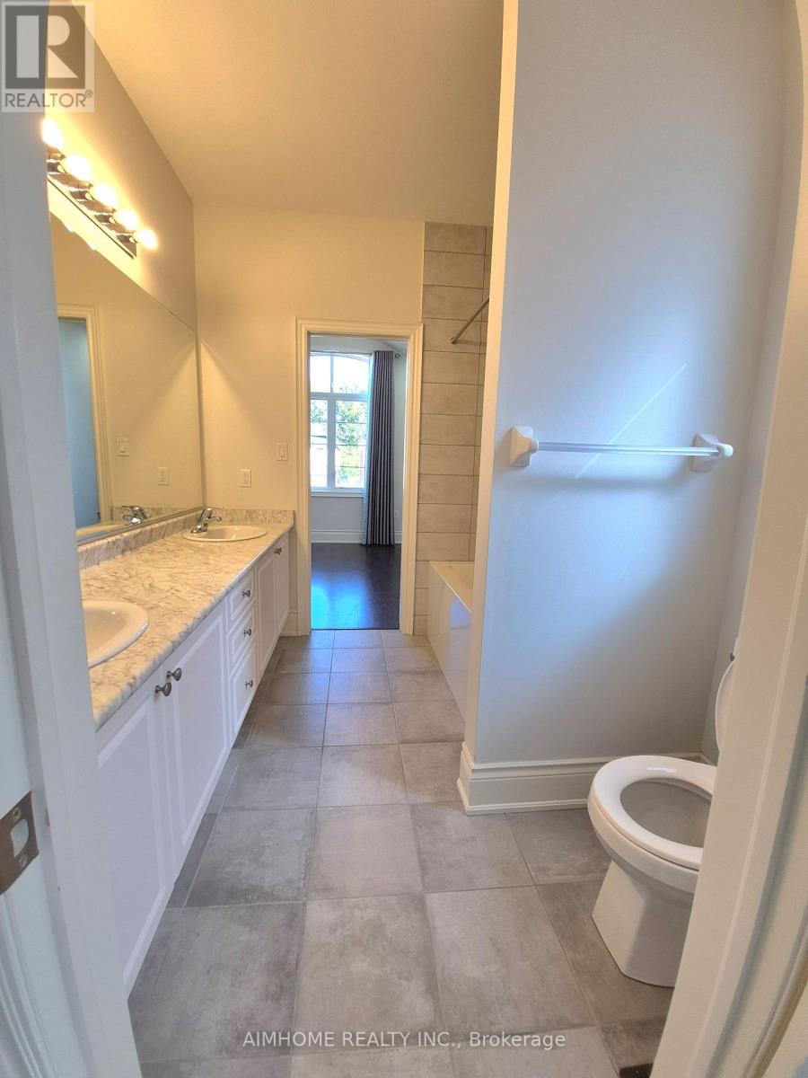 3192 Meadow Marsh Crescent, Oakville, Ontario  L6H 0T2 - Photo 36 - W12451056