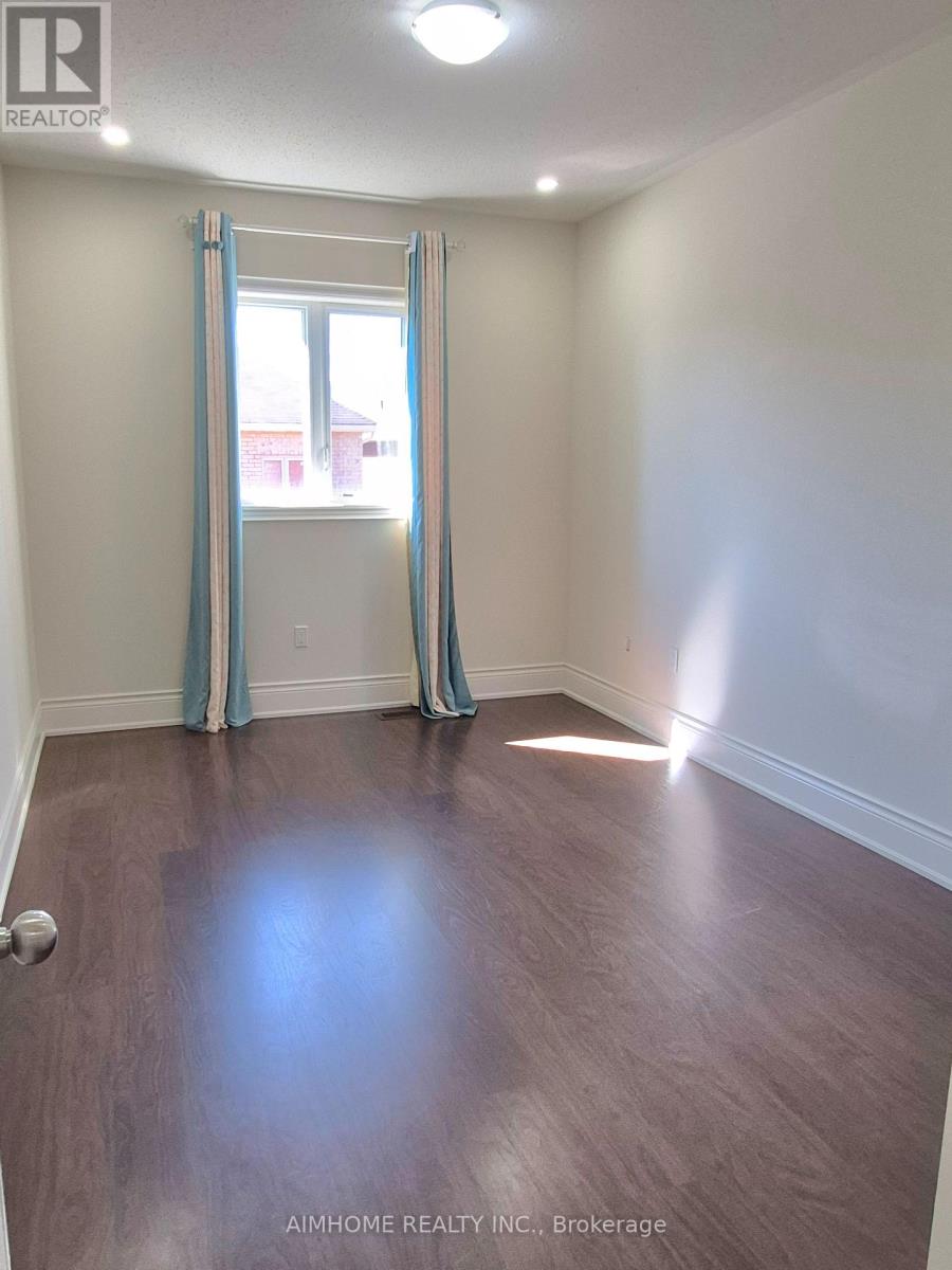3192 Meadow Marsh Crescent, Oakville, Ontario  L6H 0T2 - Photo 37 - W12451056