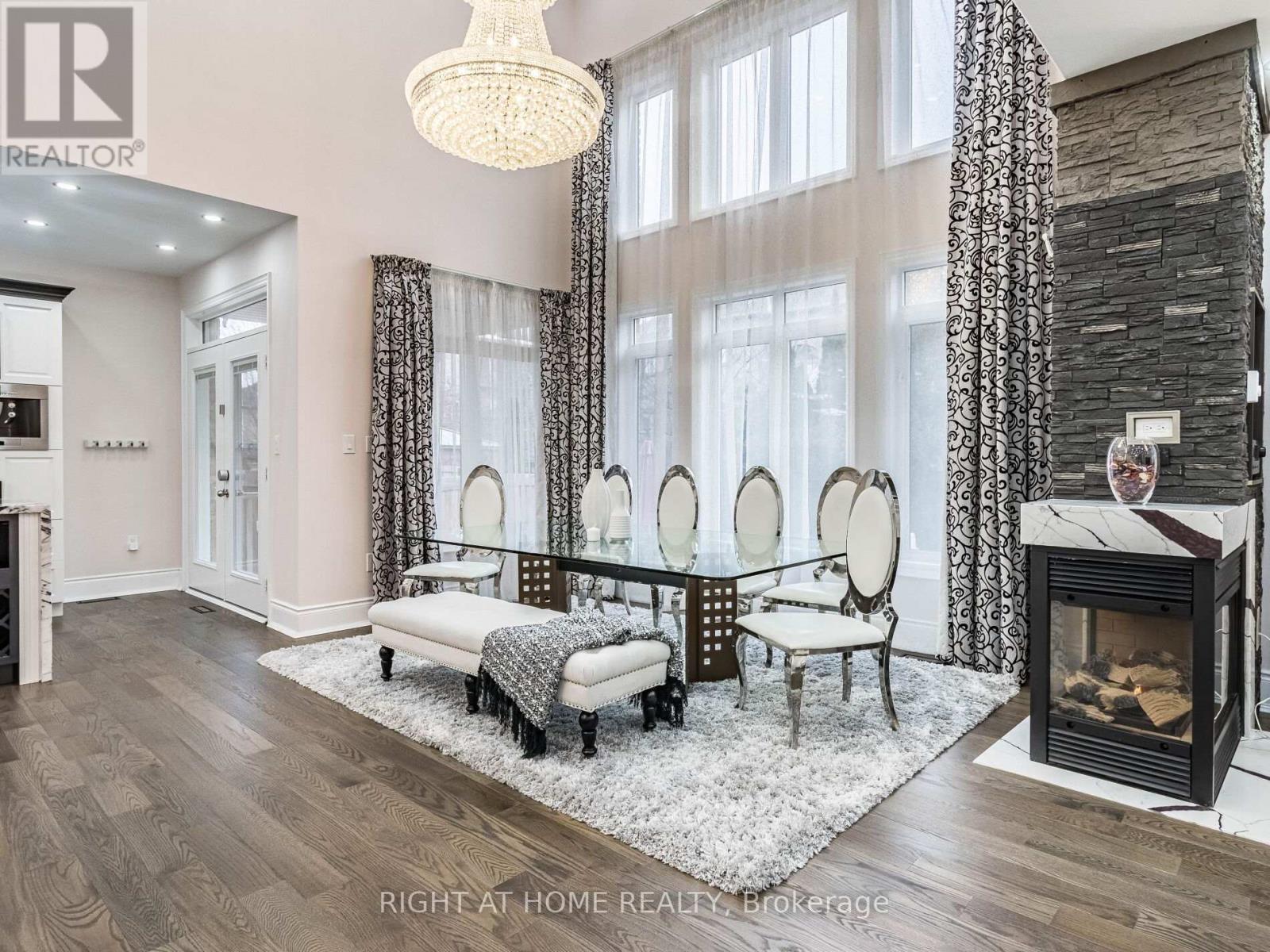 3176 Stocksbridge Avenue, Oakville, Ontario  L6M 0A7 - Photo 14 - W12451060