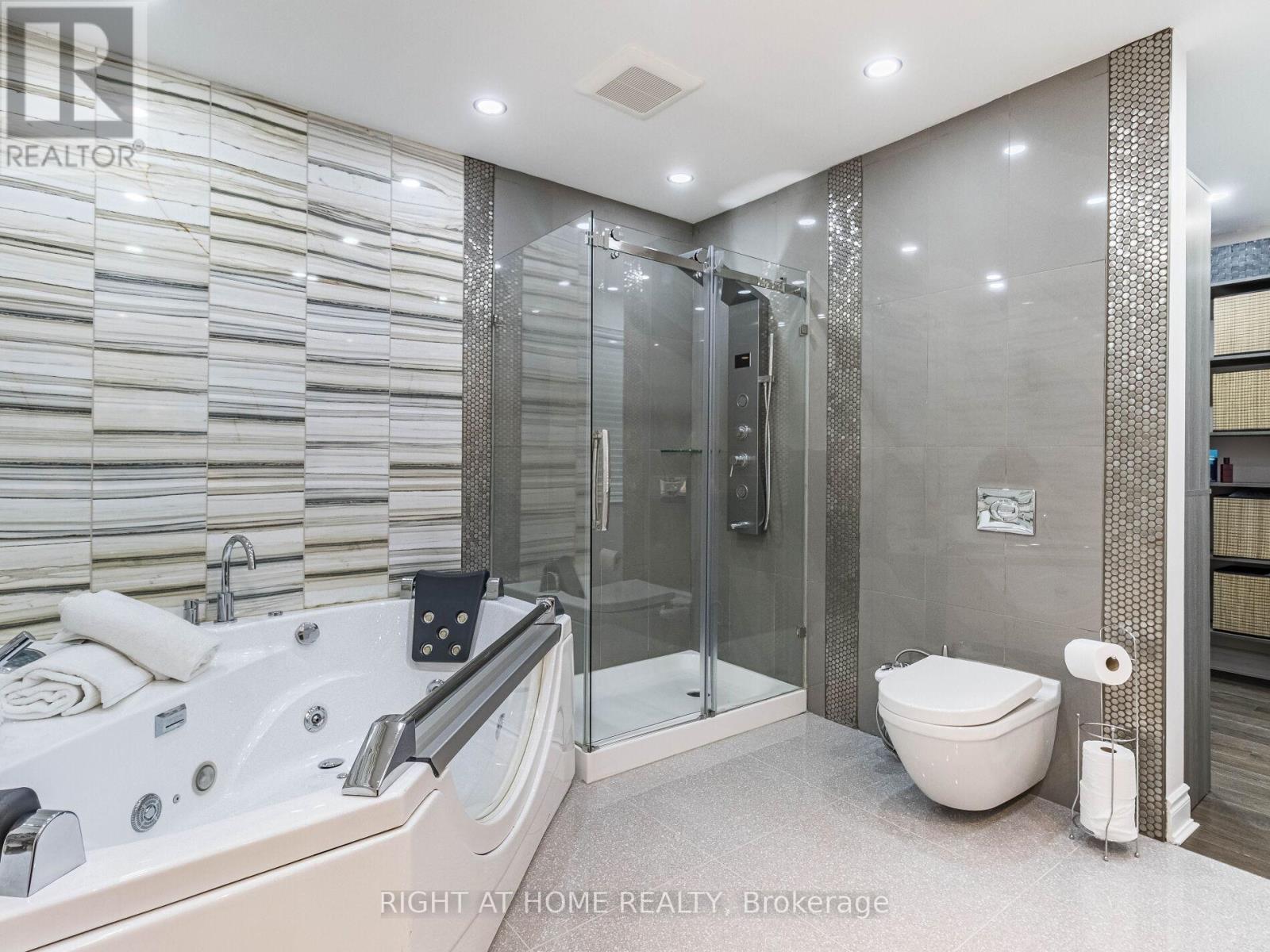 3176 Stocksbridge Avenue, Oakville, Ontario  L6M 0A7 - Photo 28 - W12451060