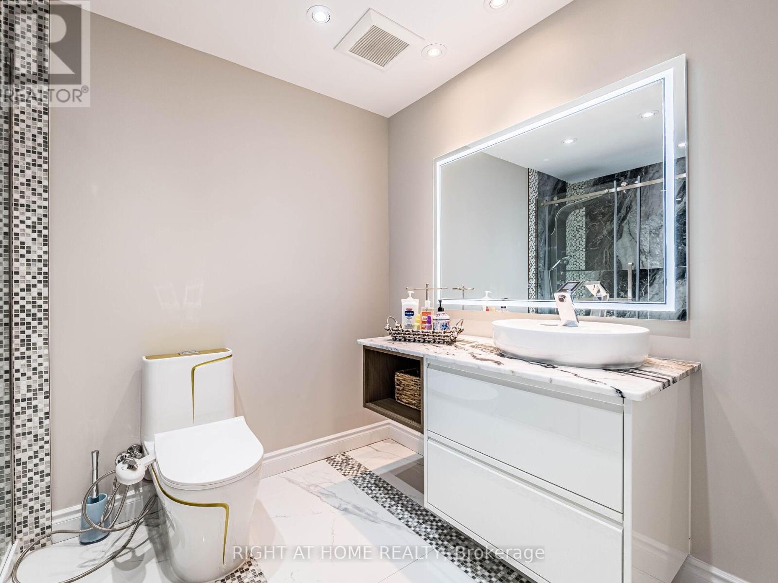 3176 Stocksbridge Avenue, Oakville, Ontario  L6M 0A7 - Photo 45 - W12451060