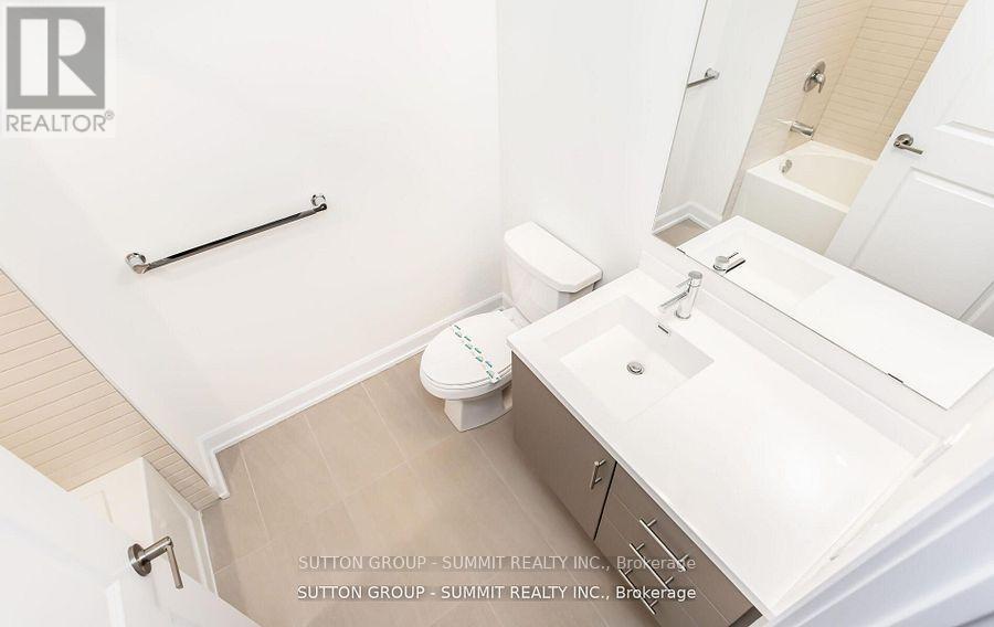 906 - 3220 William Coltson Avenue, Oakville, Ontario  L6H 7C2 - Photo 10 - W12451062