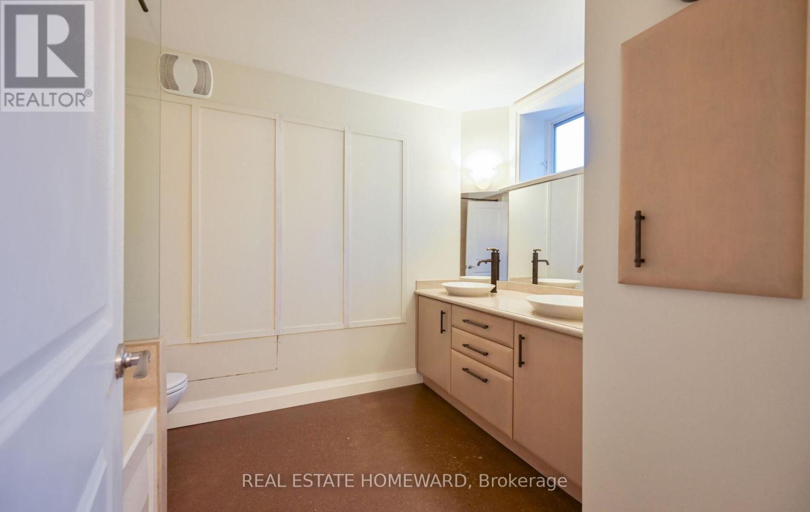 37 Lonsdale Road, Toronto, Ontario  M4V 1W4 - Photo 19 - C12451093
