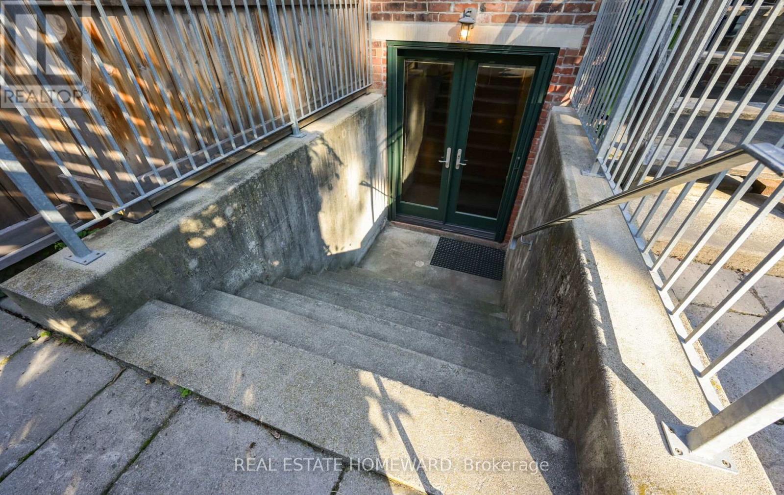 37 Lonsdale Road, Toronto, Ontario  M4V 1W4 - Photo 25 - C12451093