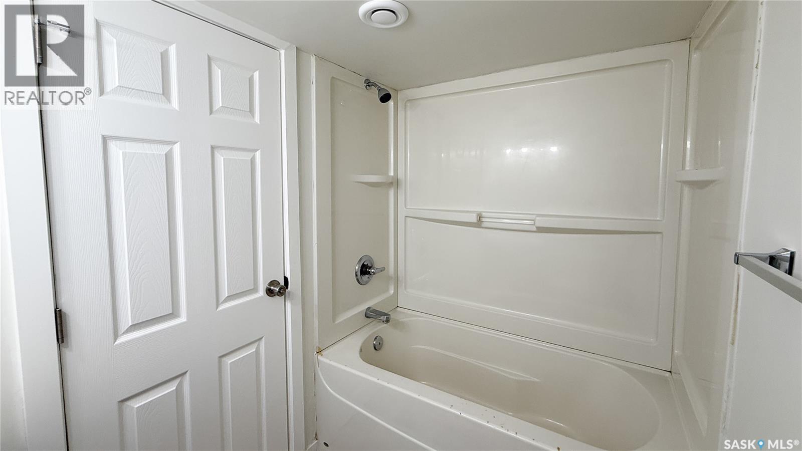 1924 Montreal Street, Regina, Saskatchewan  S4P 1L3 - Photo 30 - SK020327