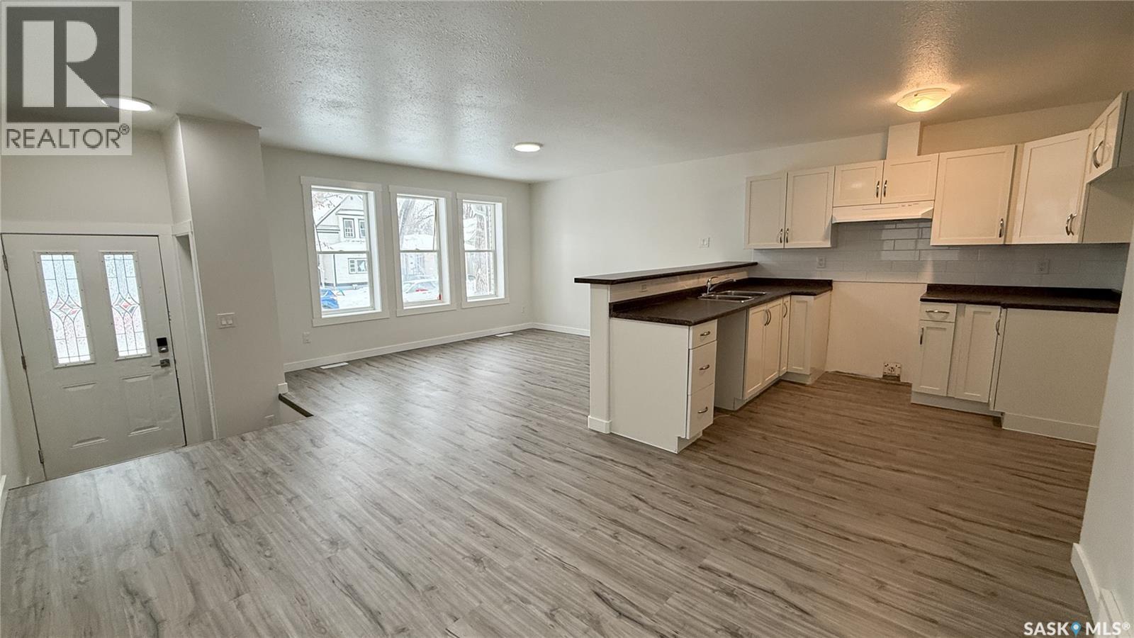1924 Montreal Street, Regina, Saskatchewan  S4P 1L3 - Photo 6 - SK020327