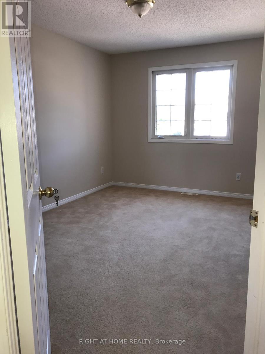 33 - 320 Ambleside Drive, London North, Ontario  N6G 5H9 - Photo 15 - X12451066