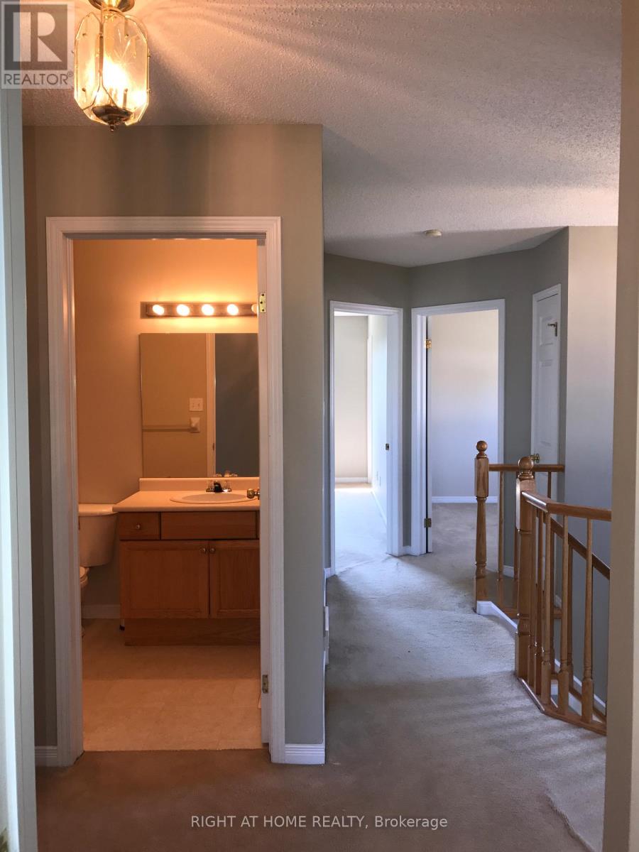33 - 320 Ambleside Drive, London North, Ontario  N6G 5H9 - Photo 19 - X12451066