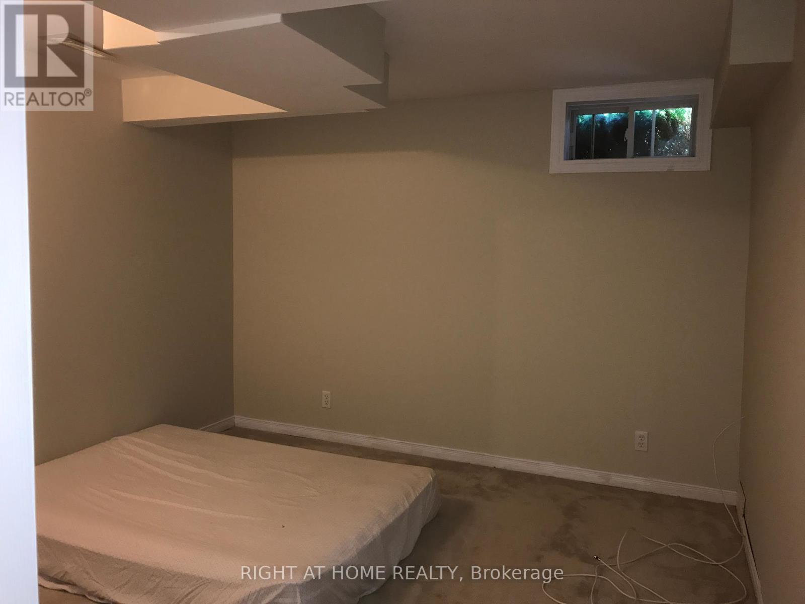 33 - 320 Ambleside Drive, London North, Ontario  N6G 5H9 - Photo 25 - X12451066
