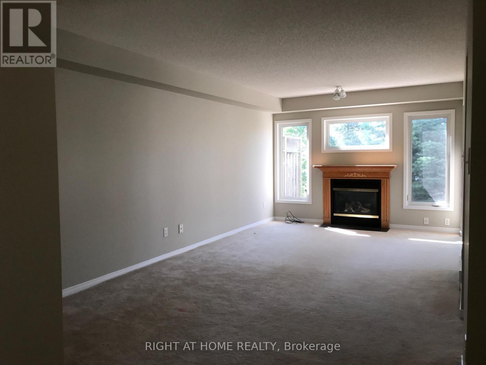 33 - 320 Ambleside Drive, London North, Ontario  N6G 5H9 - Photo 5 - X12451066
